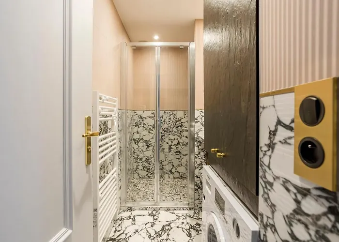 Merveil - Luxury Suite - Opera - Rougemont I